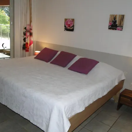 Villa Reservation En Suspens Alba-la-Romaine